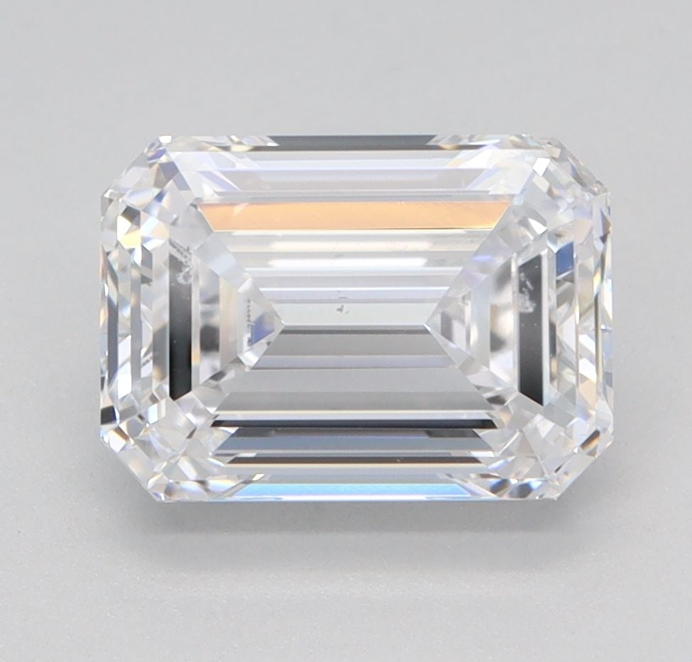 Loose Diamond - EMERALD 2.04ct D VS2: Loose Diamond - EMERALD 2.04ct D VS2 Source: This is a real non-mined Diamond that has been grown in a lab Shape: EMERALD Carats: 2.04 Color: D Clarity: VS2 Certification: IGI Video: