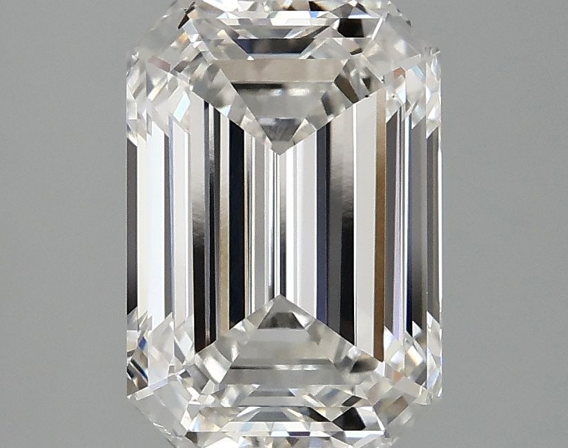 Loose Diamond - EMERALD 3.03ct G VS1: Loose Diamond - EMERALD 3.03ct G VS1 Source: This is a real non-mined Diamond that has been grown in a lab Shape: EMERALD Carats: 3.03 Color: G Clarity: VS1 Certification: IGI Video: