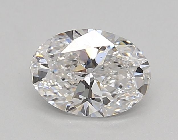 Loose Diamond - OVAL 0.55ct E VS2: Loose Diamond - OVAL 0.55ct E VS2 Source: This is a real non-mined Diamond that has been grown in a lab Shape: OVAL Carats: 0.55 Color: E Clarity: VS2 Certification: NONE Video: