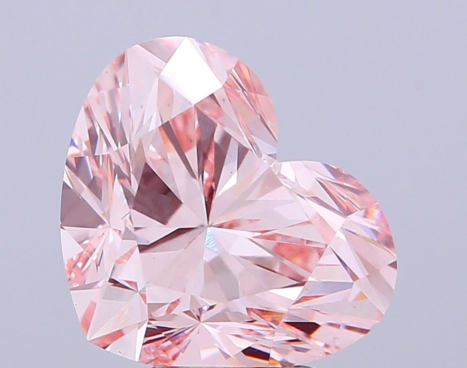Loose Diamond - HEART 5.01ct Fancy Intense Pink VS1: Loose Diamond - HEART 5.01ct Fancy Intense Pink VS1 Source: This is a real non-mined Diamond that has been grown in a lab Shape: HEART Carats: 5.01 Color: Fancy Intense Pink Certification: IGI Video:
