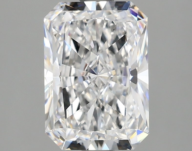 Loose Diamond - RADIANT 2.1ct D VVS2: Loose Diamond - RADIANT 2.1ct D VVS2 Source: This is a real non-mined Diamond that has been grown in a lab Shape: RADIANT Carats: 2.1 Color: D Clarity: VVS2 Certification: IGI PLEASE NOTE: Framed, Lar