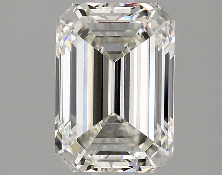 Loose Diamond - EMERALD 2.11ct H VS1: Loose Diamond - EMERALD 2.11ct H VS1 Source: This is a real non-mined Diamond that has been grown in a lab Shape: EMERALD Carats: 2.11 Color: H Clarity: VS1 Certification: IGI Video:
