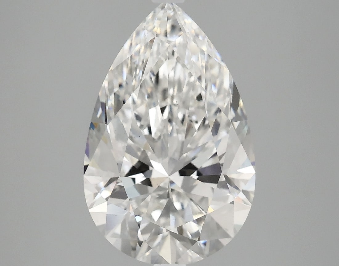 Loose Diamond - PEAR 3.57ct F VS1: Loose Diamond - PEAR 3.57ct F VS1 Source: This is a real non-mined Diamond that has been grown in a lab Shape: PEAR Carats: 3.57 Color: F Clarity: VS1 Certification: IGI PLEASE NOTE: Framed, Large, or