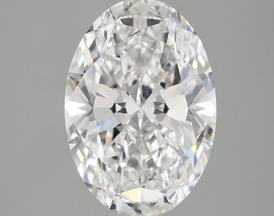Loose Diamond - OVAL 2.02ct E VVS2: Loose Diamond - OVAL 2.02ct E VVS2 Source: This is a real non-mined Diamond that has been grown in a lab Shape: OVAL Carats: 2.02 Color: E Clarity: VVS2 Certification: IGI Video: