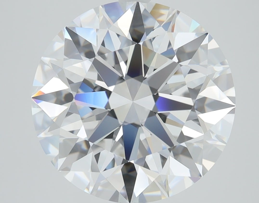 Loose Diamond - Round 6.01ct D IF: Loose Diamond - Round 6.01ct D IF Source: This is a real non-mined Diamond that has been grown in a lab Shape: Round Carats: 6.01 Color: D Clarity: IF Certification: GIA PLEASE NOTE: Framed, Large, or