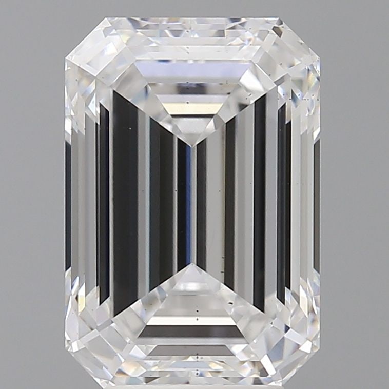 Loose Diamond - EMERALD 5.55ct D VS2: Loose Diamond - EMERALD 5.55ct D VS2 Source: This is a real non-mined Diamond that has been grown in a lab Shape: EMERALD Carats: 5.55 Color: D Clarity: VS2 Certification: IGI Video: