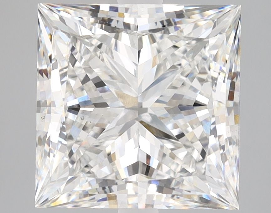 Loose Diamond - PRINCESS 4.34ct G VS1: Loose Diamond - PRINCESS 4.34ct G VS1 Source: This is a real non-mined Diamond that has been grown in a lab Shape: PRINCESS Carats: 4.34 Color: G Clarity: VS1 Certification: IGI Video: