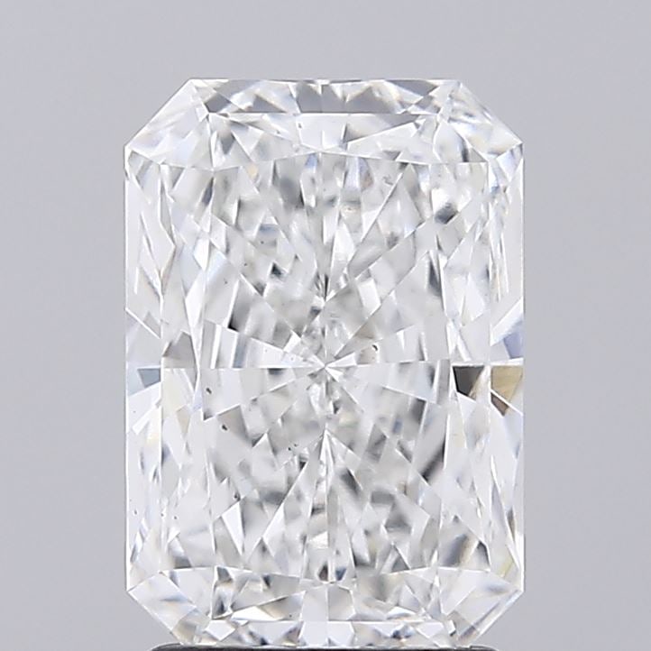 Loose Diamond - RADIANT 2.14ct E VS2: Loose Diamond - RADIANT 2.14ct E VS2 Source: This is a real non-mined Diamond that has been grown in a lab Shape: RADIANT Carats: 2.14 Color: E Clarity: VS2 Certification: IGI PLEASE NOTE: Framed, Lar