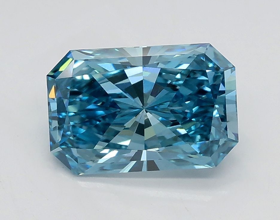 Loose Diamond - RADIANT 1.53ct Fancy Vivid Blue VS1: Loose Diamond - RADIANT 1.53ct Fancy Vivid Blue VS1 Source: This is a real non-mined Diamond that has been grown in a lab Shape: RADIANT Carats: 1.53 Color: Fancy Vivid Blue Certification: IGI Video: