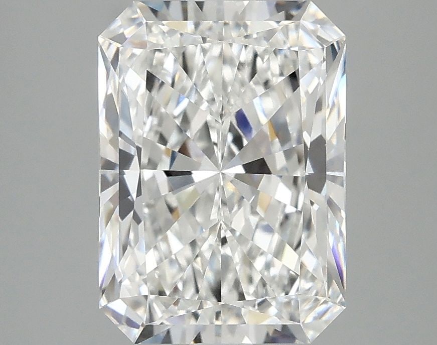 Loose Diamond - RADIANT 3.06ct F VVS2: Loose Diamond - RADIANT 3.06ct F VVS2 Source: This is a real non-mined Diamond that has been grown in a lab Shape: RADIANT Carats: 3.06 Color: F Clarity: VVS2 Certification: IGI Video: