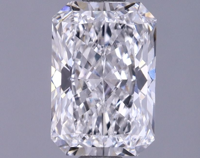 Loose Diamond - RADIANT 1.07ct D VS1: Loose Diamond - RADIANT 1.07ct D VS1 Source: This is a real non-mined Diamond that has been grown in a lab Shape: RADIANT Carats: 1.07 Color: D Clarity: VS1 Certification: IGI Video: Video Link 