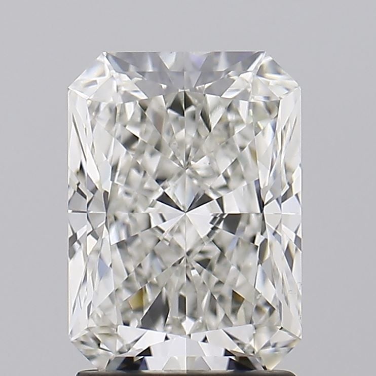 Loose Diamond - RADIANT 2.02ct G VS1: Loose Diamond - RADIANT 2.02ct G VS1 Source: This is a real non-mined Diamond that has been grown in a lab Shape: RADIANT Carats: 2.02 Color: G Clarity: VS1 Certification: IGI Video: