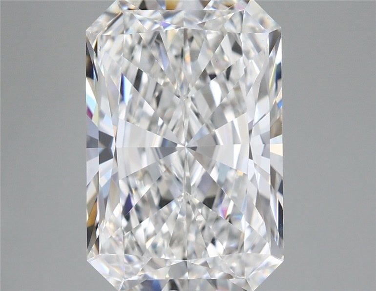 Loose Diamond - RADIANT 5.08ct F VVS2: Loose Diamond - RADIANT 5.08ct F VVS2 Source: This is a real non-mined Diamond that has been grown in a lab Shape: RADIANT Carats: 5.08 Color: F Clarity: VVS2 Certification: IGI Video:
