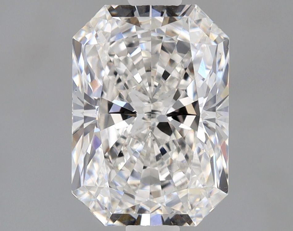 Loose Diamond - RADIANT 1.8ct F VS1: Loose Diamond - RADIANT 1.8ct F VS1 Source: This is a real non-mined Diamond that has been grown in a lab Shape: RADIANT Carats: 1.8 Color: F Clarity: VS1 Certification: IGI Video: