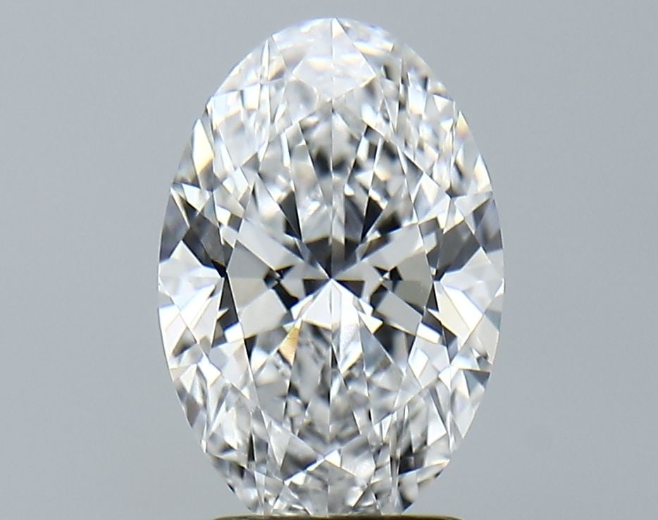 Loose Diamond - OVAL 2.24ct D VVS2: Loose Diamond - OVAL 2.24ct D VVS2 Source: This is a real non-mined Diamond that has been grown in a lab Shape: OVAL Carats: 2.24 Color: D Clarity: VVS2 Certification: GIA Video: