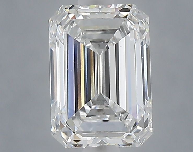 Loose Diamond - EMERALD 1.06ct E VS1: Loose Diamond - EMERALD 1.06ct E VS1 Source: This is a real non-mined Diamond that has been grown in a lab Shape: EMERALD Carats: 1.06 Color: E Clarity: VS1 Certification: NONE Video: