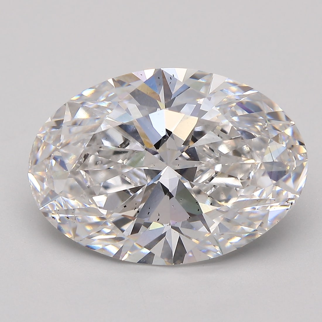 Loose Diamond - OVAL 9.02ct F VS2: Loose Diamond - OVAL 9.02ct F VS2 Source: This is a real non-mined Diamond that has been grown in a lab Shape: OVAL Carats: 9.02 Color: F Clarity: VS2 Certification: GIA PLEASE NOTE: Framed, Large, or