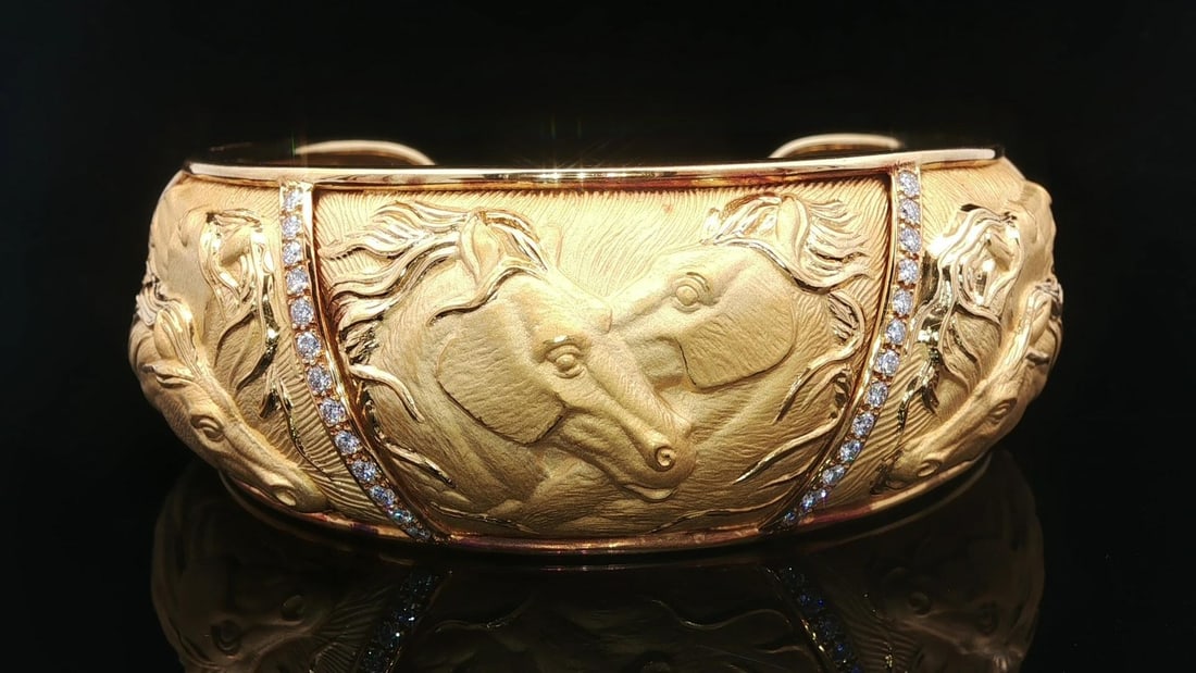 Carrera Y Carrera 18k Gold Diamond Horse Cuff Bracelet 0.75ctw (1 of 17)
