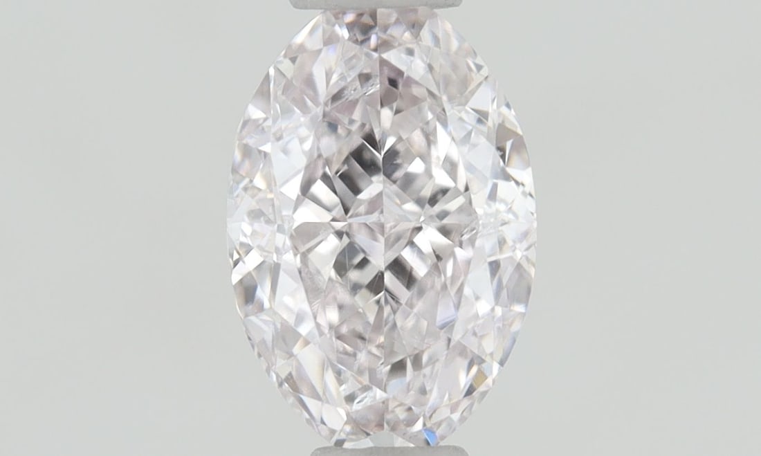 Loose Diamond - OVAL 0.5ct Light Pink SI2: Loose Diamond - OVAL 0.5ct Light Pink SI2 Source: Natural Shape: OVAL Carats: 0.5 Color: Light Pink Certification: GIA Video: