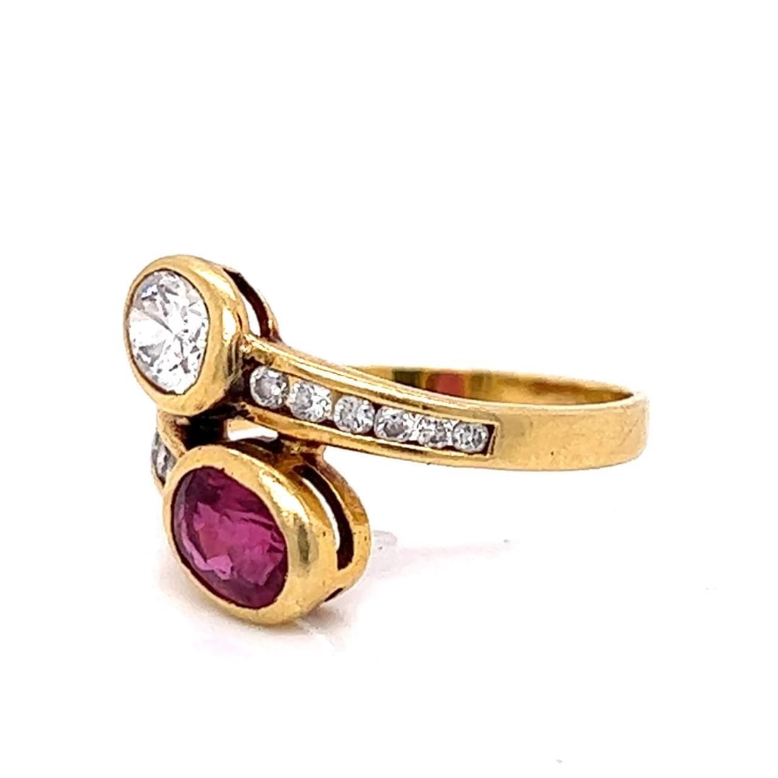 18K Yellow Gold Diamond Ruby Ring 0.55 Ct Diamond 0.70 Ct Ruby - 2