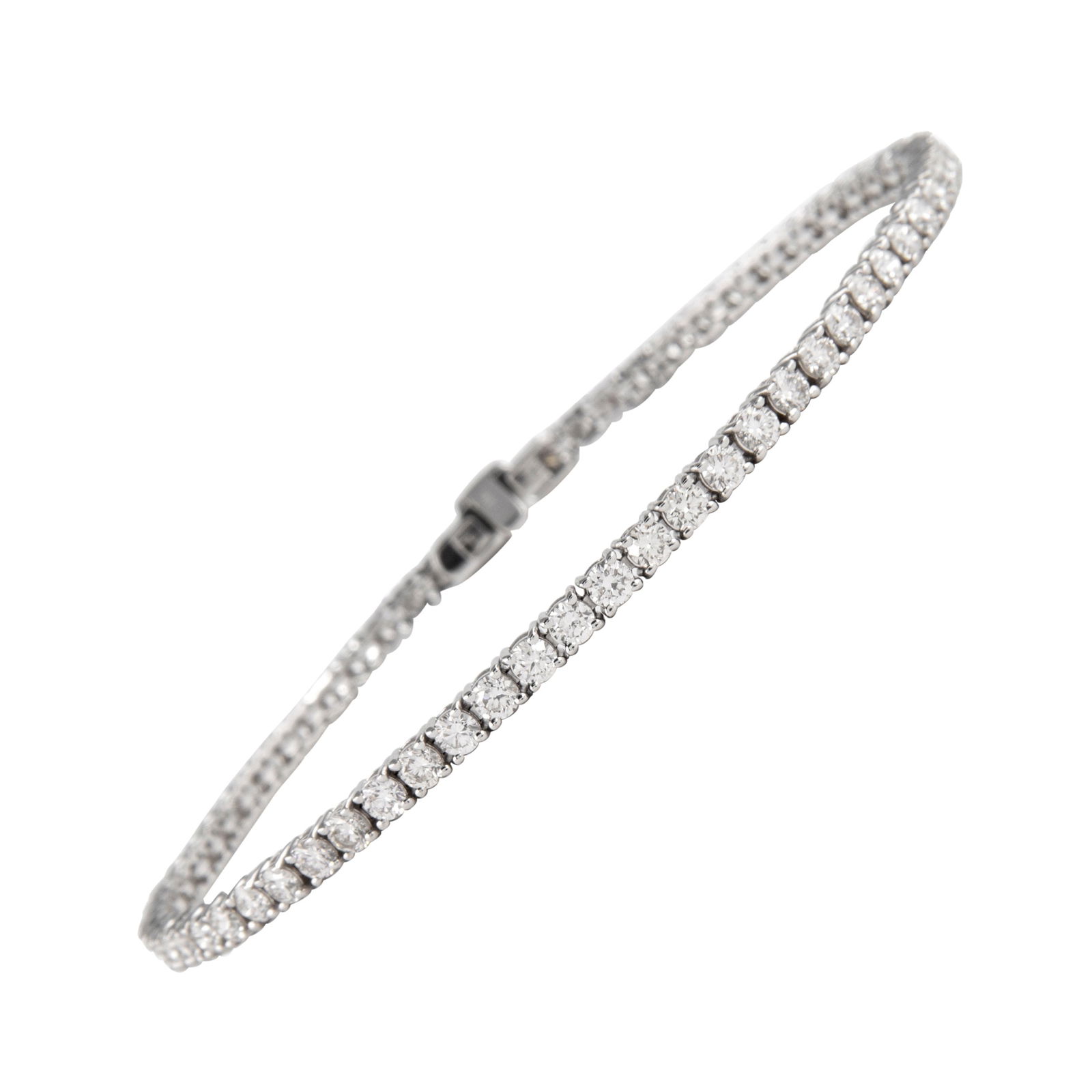 3.52ct Diamond Tennis Bracelet 14k White Gold: 3.52ct Diamond Tennis Bracelet 14k White Gold This exquisite 3.52ct diamond tennis bracelet is crafted from 14k white gold, featuring a modern design that showcases 73 round brilliant diamonds. The to