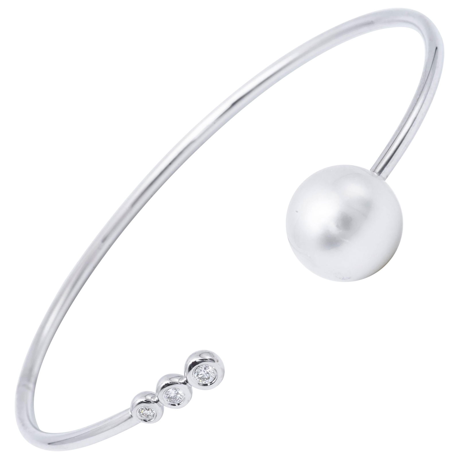Harbor Diamonds 18K White Gold South Sea Pearl Diamond Bangle Bracelet: Harbor Diamonds 18K White Gold South Sea Pearl Diamond Bangle Bracelet This exquisite bangle bracelet is crafted from 18K white gold and showcases a stunning South Sea pearl, measuring 11-12 mm, compl