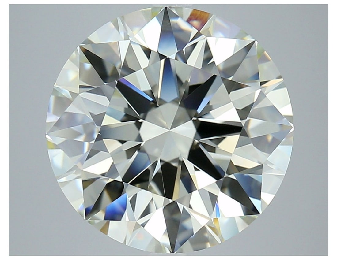 Loose Diamond - ROUND 8.3ct O-P VVS1: Loose Diamond - ROUND 8.3ct O-P VVS1 Source: Natural Shape: ROUND Carats: 8.3 Color: O-P Certification: GIA Video: