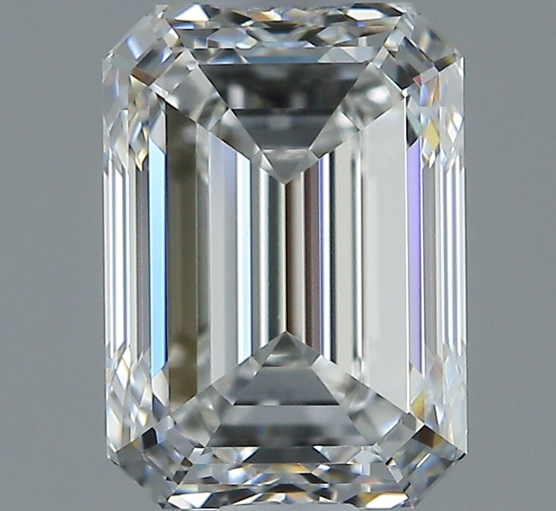 Loose Diamond - EMERALD 1.5ct G VVS2: Loose Diamond - EMERALD 1.5ct G VVS2 Source: Natural Mined Diamond Shape: EMERALD Carats: 1.5 Color: G Clarity: VVS2 Certification: GIA PLEASE NOTE: Framed, Large, or heavy items do not have shipping