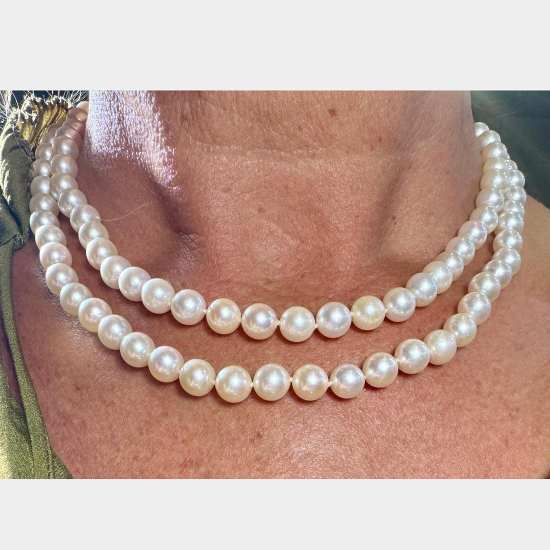 Cultured Pearl Necklace with Platinum Diamond Clasp and 1.15 Ct Diamonds (1 of 2)