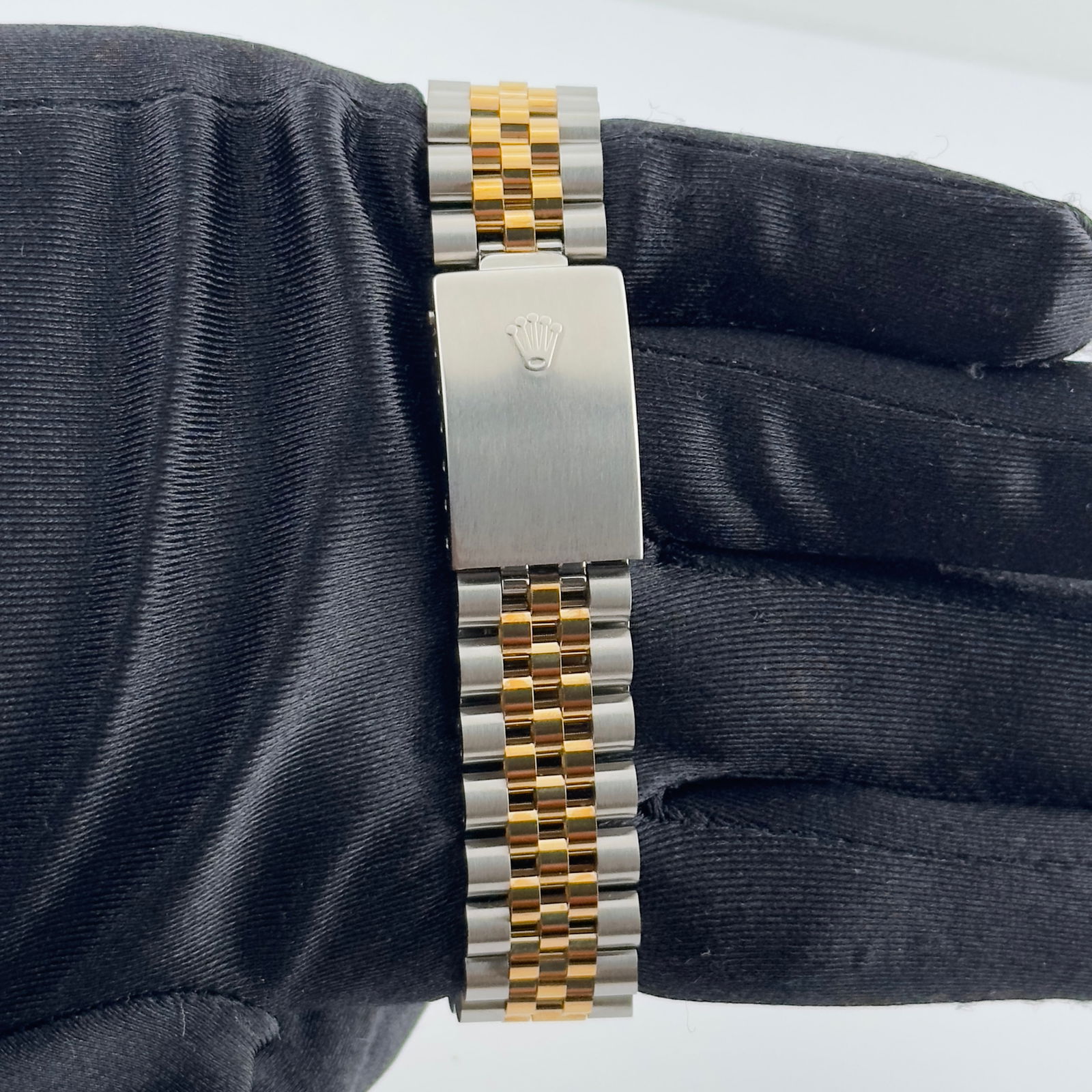 Ref 1601 Aftermarket Blue Roman Diamond Dial Jubilee Bracelet Datejust Watch: Ref 1601 Aftermarket Blue Roman Diamond Dial Jubilee Bracelet Datejust Watch This Rolex Datejust features an aftermarket blue dial with Roman numerals and diamond accents, paired with an aftermarket J