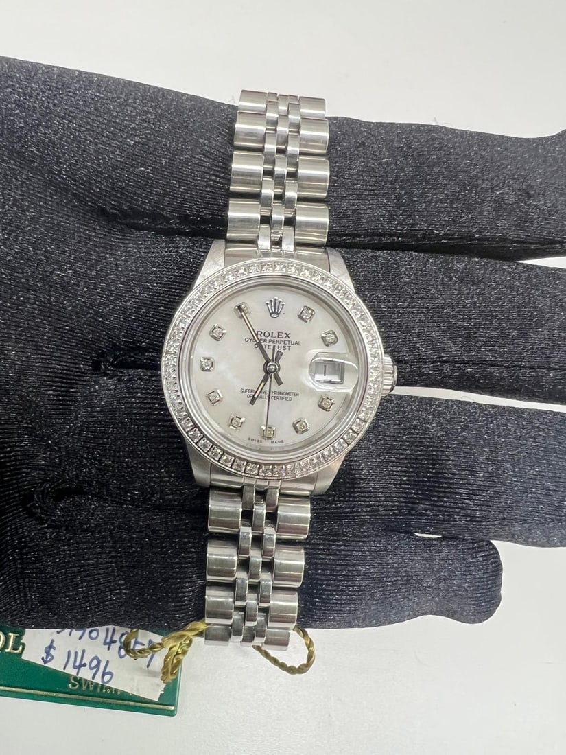 Ladies Aftermarket White Mother of Pearl Dial Datejust 69240 on Jubilee (1 of 3)
