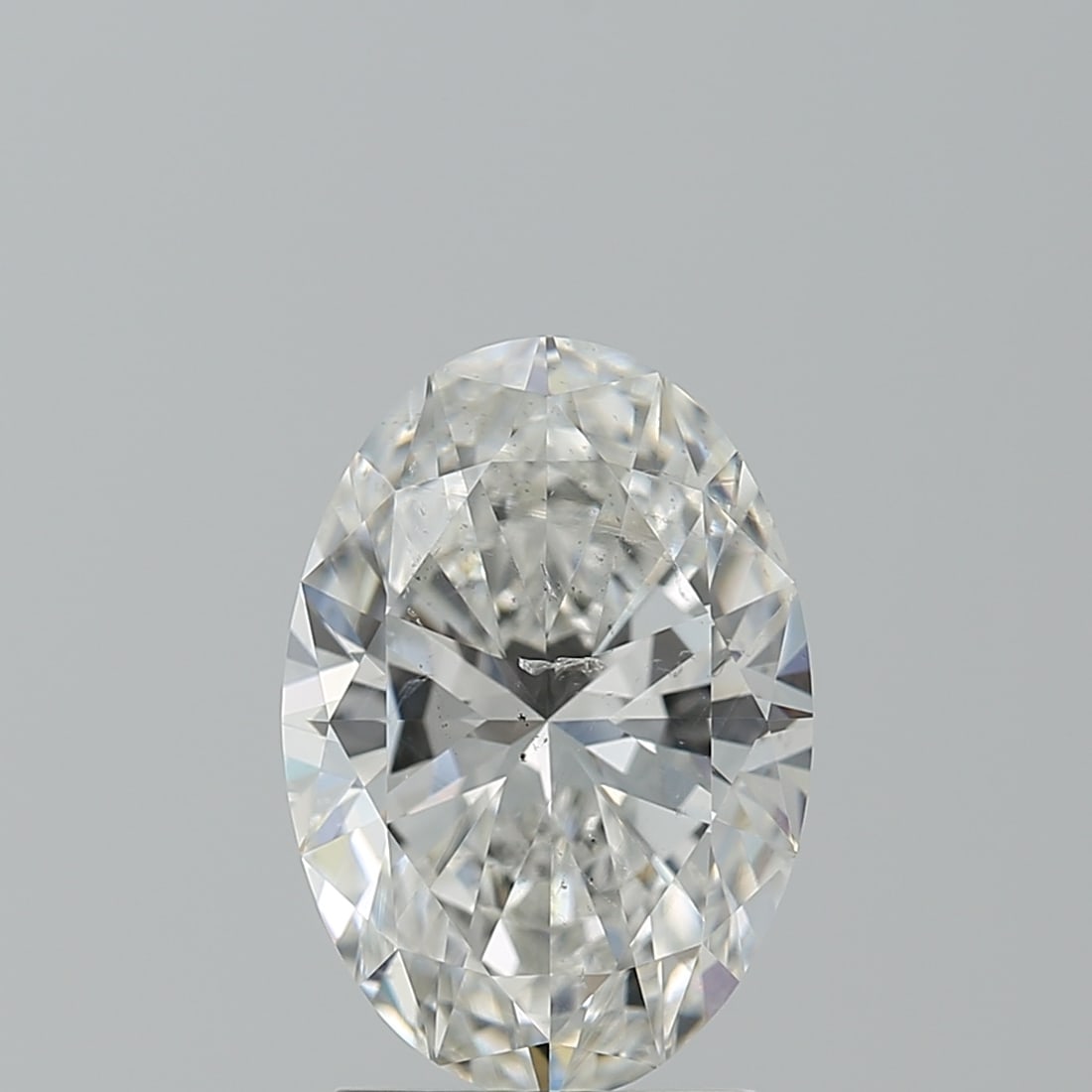 Loose Diamond - OVAL 2.3ct G SI2: Loose Diamond - OVAL 2.3ct G SI2 Source: Natural Mined Diamond Shape: OVAL Carats: 2.3 Color: G Clarity: SI2 Certification: GIA PLEASE NOTE: Framed, Large, or heavy items do not have shipping costs in