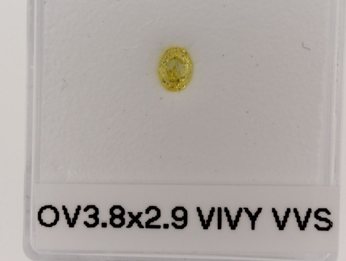 Loose Diamond - OVAL 0.17ct Yellow VVS2: Loose Diamond - OVAL 0.17ct Yellow VVS2 Source: Natural Shape: OVAL Carats: 0.17 Color: Yellow Certification: NONE PLEASE NOTE: Framed, Large, or heavy items do not have shipping costs included. The e
