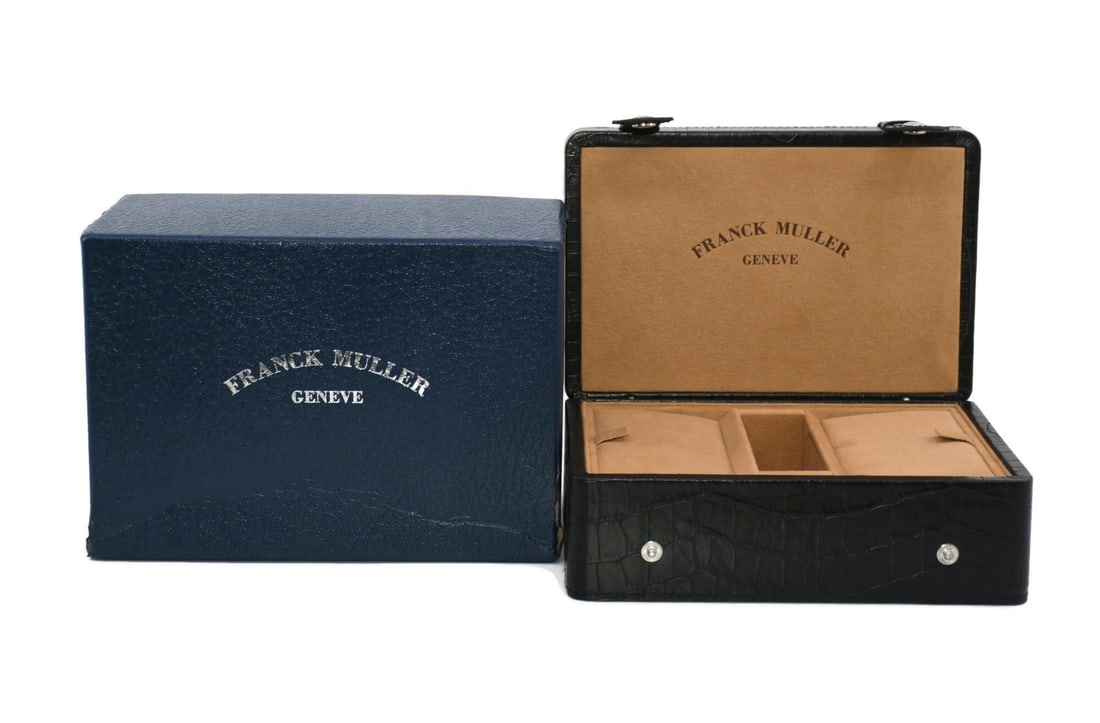 Franck Muller Presentation Watch Box 7x5x4 Inches 100% Authentic: Franck Muller Presentation Watch Box 7x5x4 Inches 100% Authentic This elegant presentation box by Franck Muller is designed to hold a single watch. Measuring 7x5x4 inches, it is crafted with high-qual