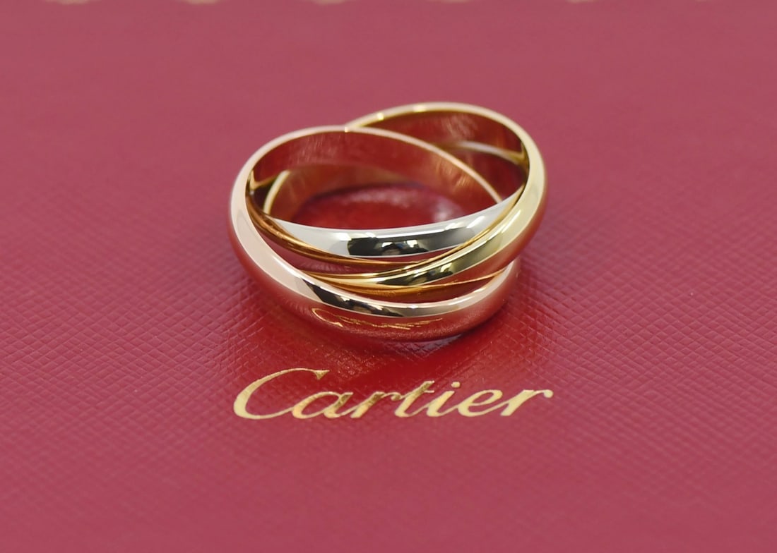 Trinity Band in 18K Three-Tone Gold by Cartier Size 62 with Box (1 of 4)