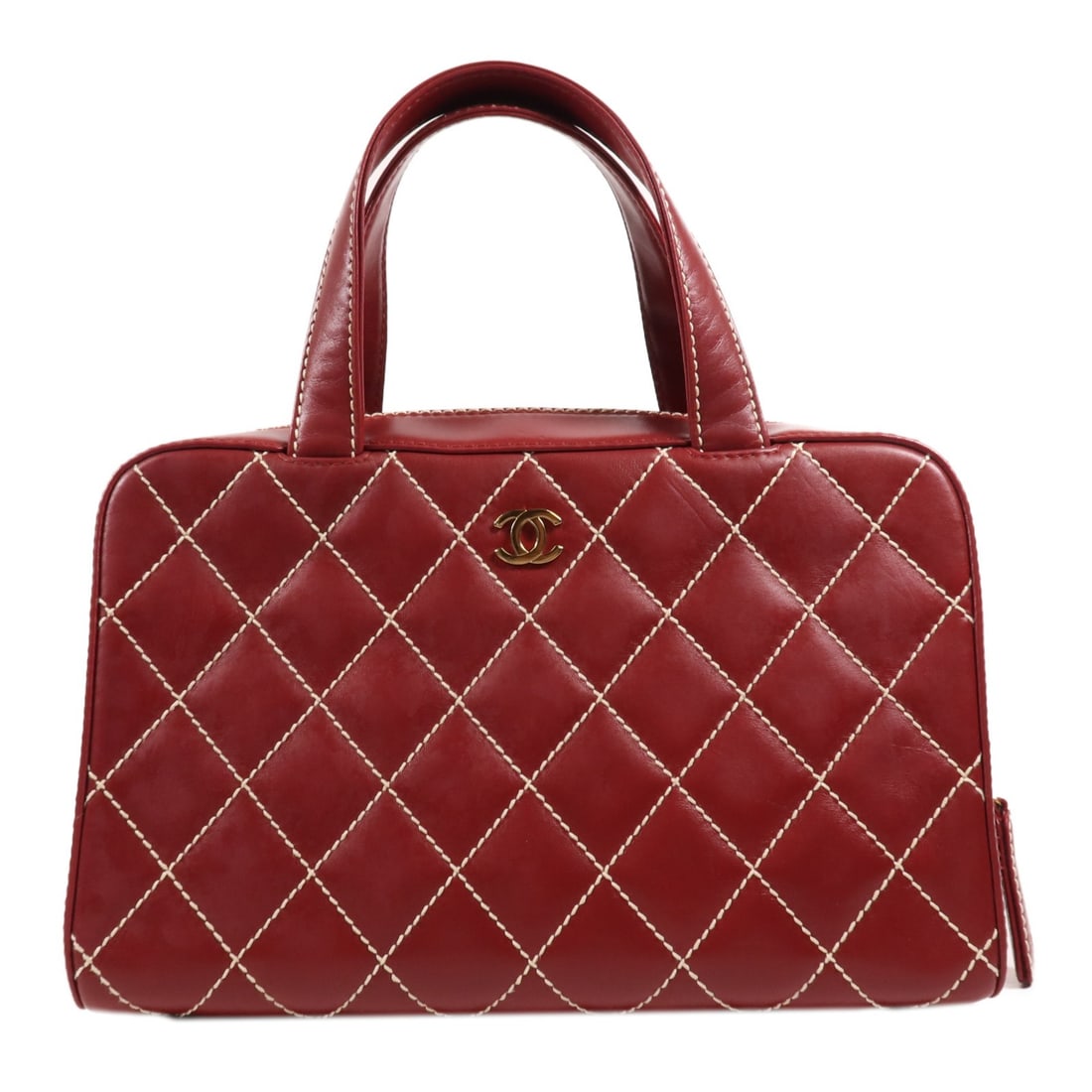 CHANEL Red Calfskin Leather Handbag with Gold Hardware (1 of 17)