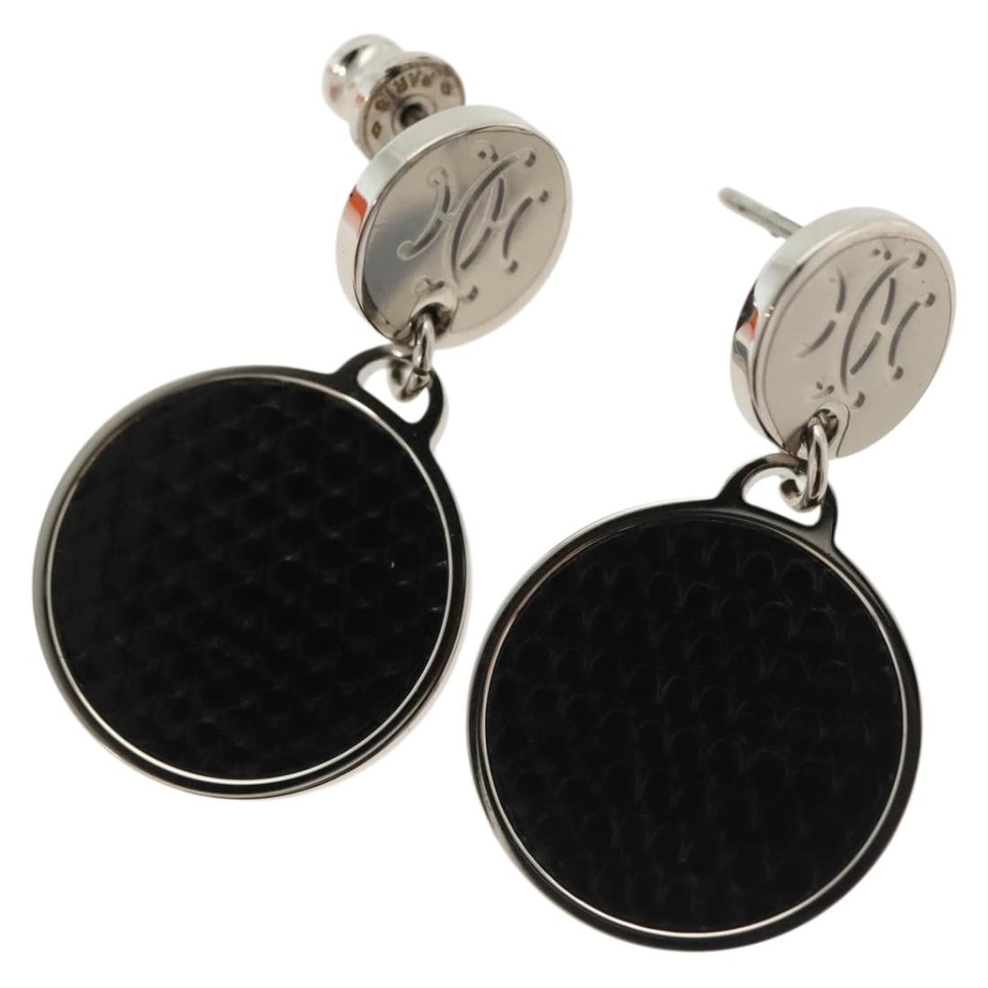 HERMES Silver Black Metal Pierced Earrings with Dust Bag BA4766: HERMES Silver Black Metal Pierced Earrings with Dust Bag BA4766 Elevate your accessory collection with these stylish HERMES earrings. Crafted from high-quality metal, these earrings feature a sleek si