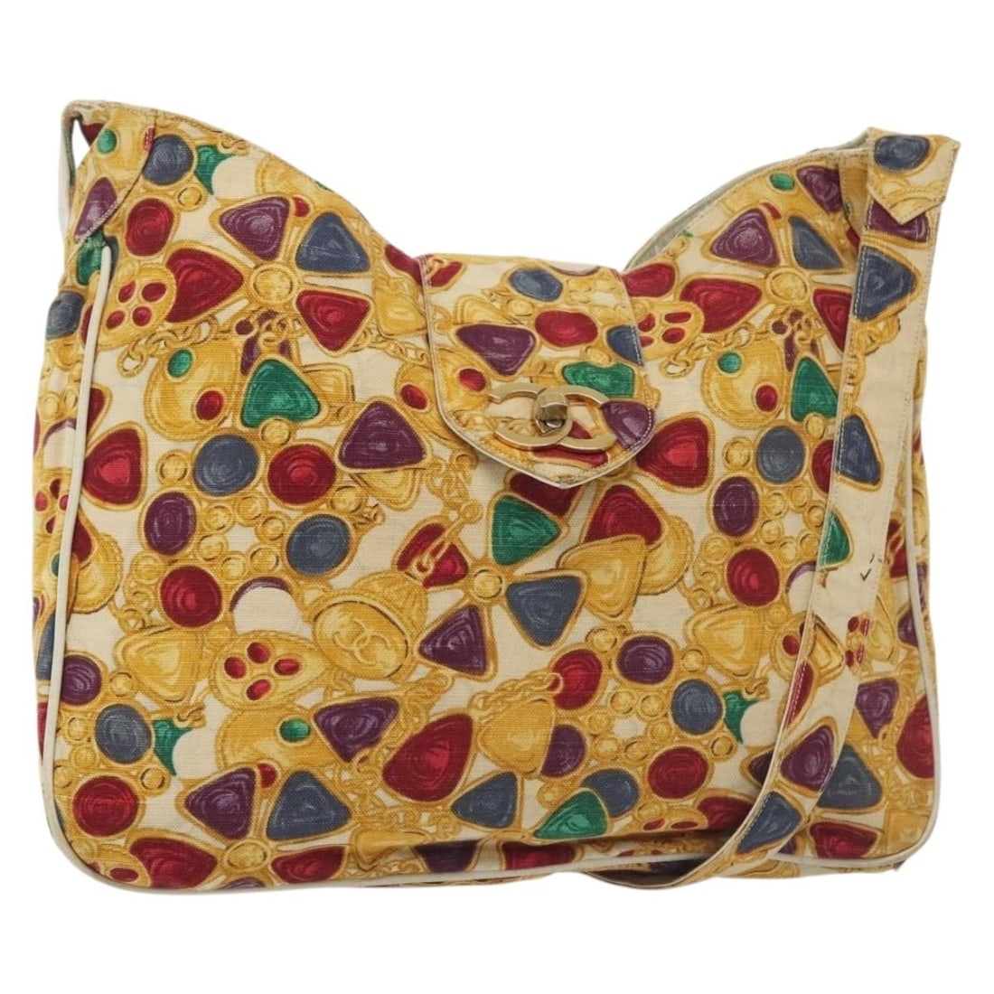 CHANEL Yellow Gold Canvas Tote Bag Made in Italy Authenticated: CHANEL Yellow Gold Canvas Tote Bag Made in Italy Authenticated This stylish CHANEL tote bag exudes elegance with its vibrant yellow and gold canvas exterior. Crafted in Italy, it combines both functio