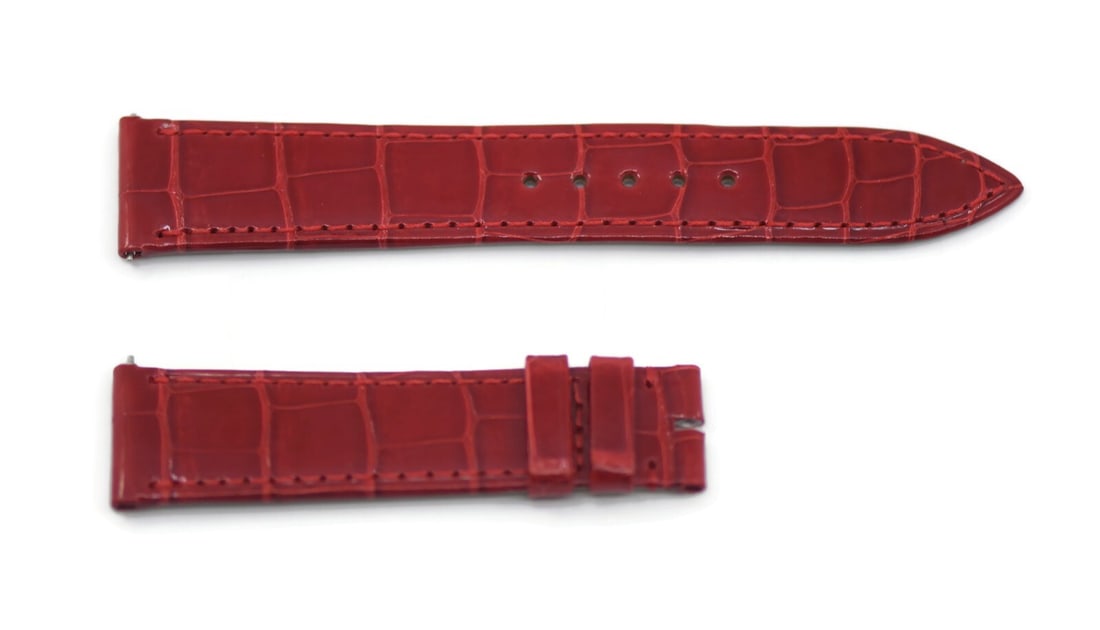 Jaeger LeCoultre Red Leather Watch Strap 18mm Authentic: Jaeger LeCoultre Red Leather Watch Strap 18mm Authentic Enhance your wristwatch with this stunning Jaeger LeCoultre red leather strap. Crafted from high-quality leather, this strap is designed for bot