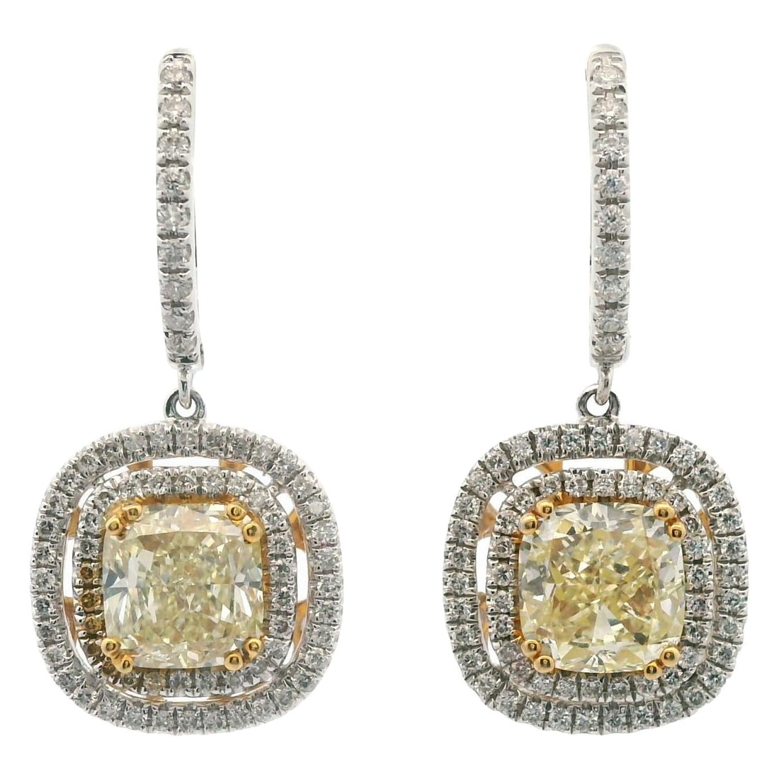 4.18ct EGL Certified Yellow Diamond Dangle Earrings 18k Gold Double Halo: 4.18ct EGL Certified Yellow Diamond Dangle Earrings 18k Gold Double Halo Elevate your elegance with these stunning 4.18ct certified yellow diamond dangle earrings featuring a luxurious double halo des