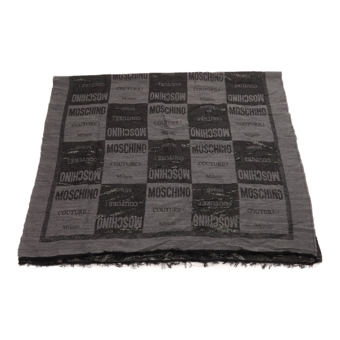MOSCHINO Black Grey Polyester Scarf Regular Style: MOSCHINO Black Grey Polyester Scarf Regular Style Add a touch of sophistication to your outfit with this stylish MOSCHINO scarf. Crafted from high-quality polyester, this scarf features a chic black a