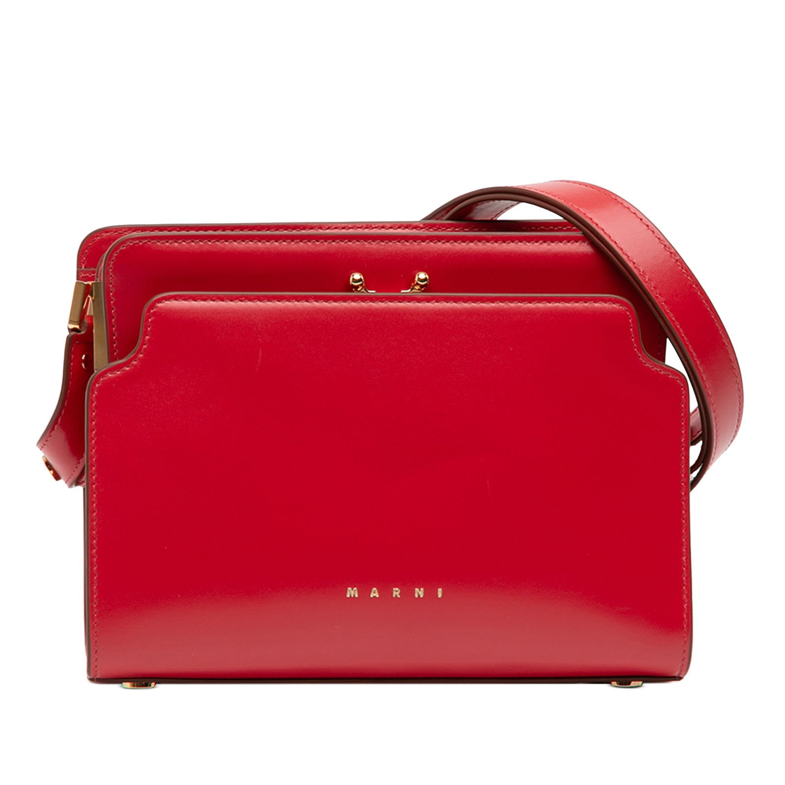 Marni Trunk Reverse Red Leather Crossbody Bag with Adjustable Strap: Marni Trunk Reverse Red Leather Crossbody Bag with Adjustable Strap This Marni Trunk Reverse crossbody bag showcases a sleek leather body in red, complemented by an adjustable flat shoulder strap. The