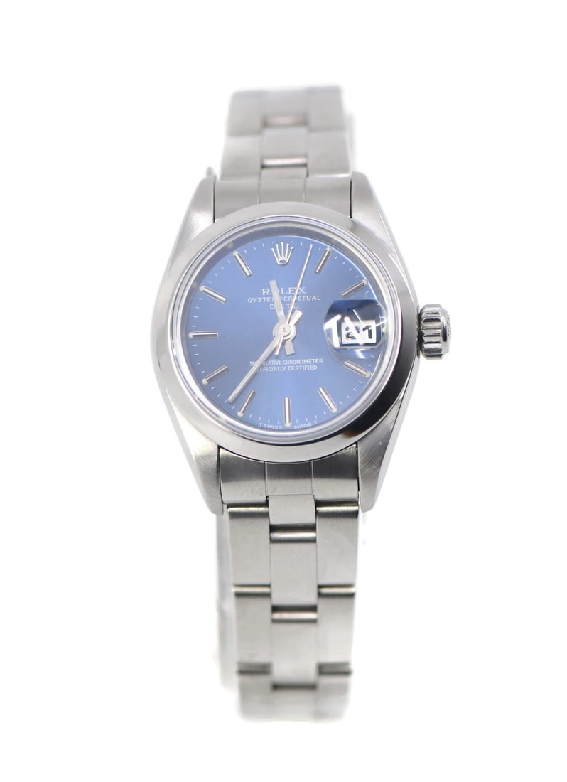 Rolex Oyster Perpetual Date 69160 Stainless Steel Watch Blue Dial: Rolex Oyster Perpetual Date 69160 Stainless Steel Watch Blue Dial This stunning Rolex Oyster Perpetual Date wristwatch showcases a blend of elegance and precision. Featuring a reliable mechanical (aut