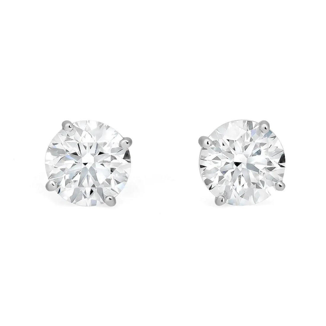 Rachel Koen 14K White Gold Lab Grown Diamond Stud Earrings 2.08CT D VS1: Rachel Koen 14K White Gold Lab Grown Diamond Stud Earrings 2.08CT D VS1 Elevate your style with these stunning lab-grown diamond stud earrings. Featuring a total carat weight of 2.08 carats, these ear
