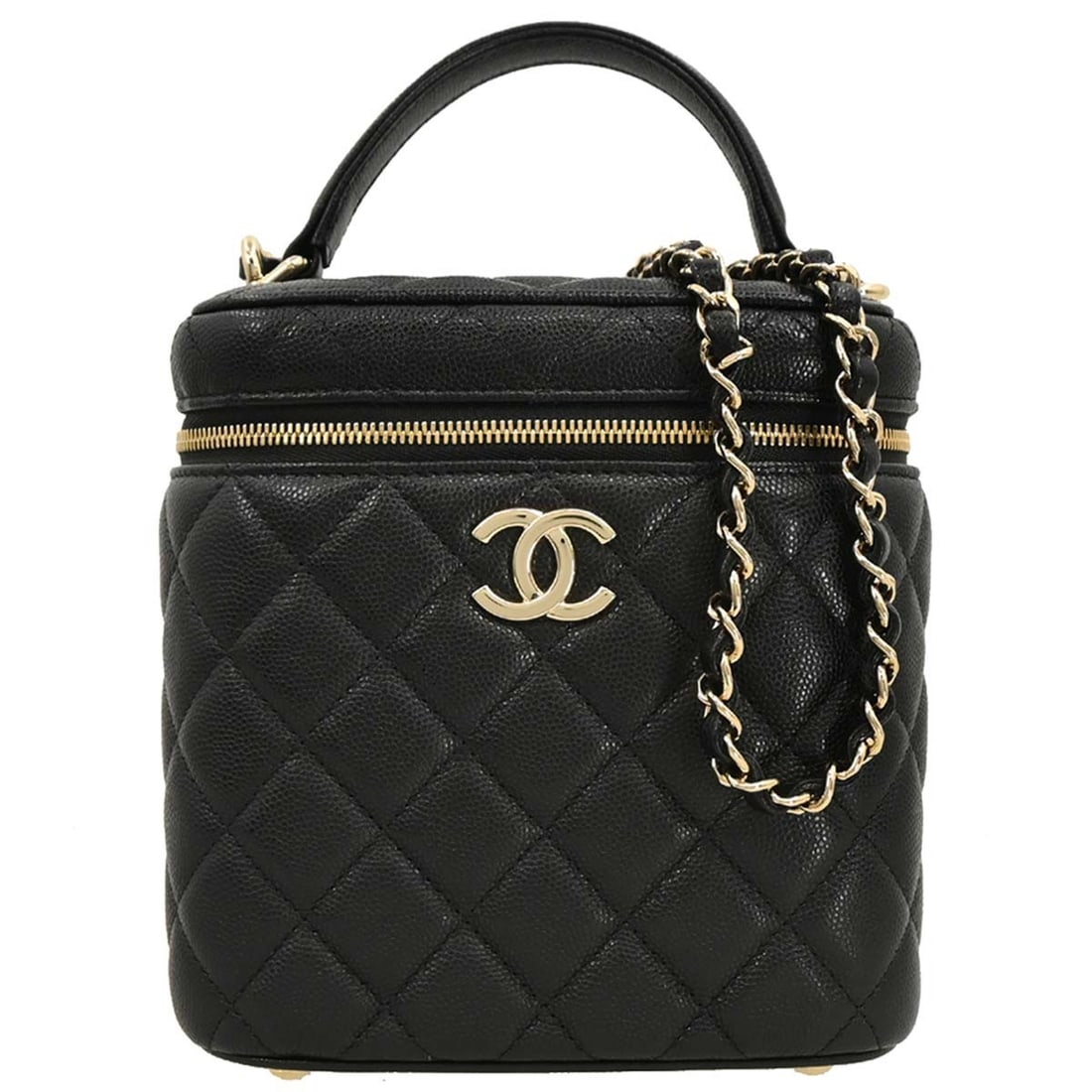 Black Chanel Vanity Case Handbag with CC Logo Top Handle and Chain: Black Chanel Vanity Case Handbag with CC Logo Top Handle and Chain This Chanel CC Top Handle Vanity Case with Chain features a black exterior and is designed for women. It is in excellent condition wi
