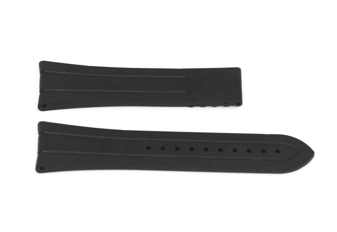Oris Authentic Black Rubber Wristwatch Strap 23mm: Oris Authentic Black Rubber Wristwatch Strap 23mm Upgrade your timepiece with this genuine Oris Black Rubber Strap, designed for style and comfort. This wristwatch band is made from high-quality rubbe