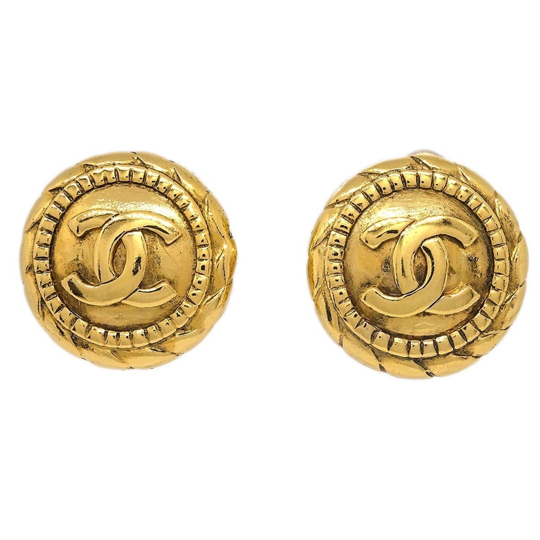 2.2 Length Vintage Chanel Clip-On Round CC Earrings Gold Tone: 2.2 Length Vintage Chanel Clip-On Round CC Earrings Gold Tone These Chanel vintage CC round clip-on earrings feature a gold tone finish and are designed for female wearers. The earrings are in very go