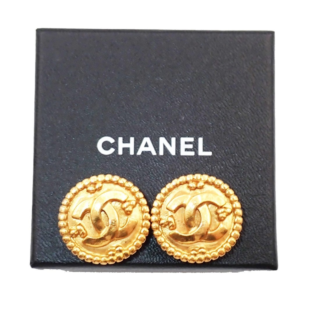 Vintage Clip-On Earrings with CC Logo by Chanel (1 of 1)