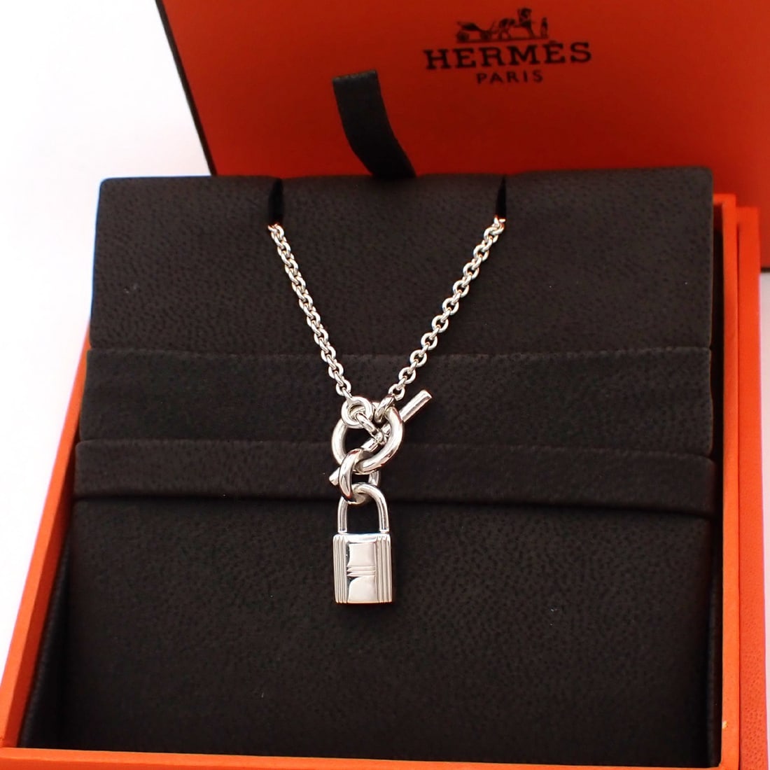 Cadenas Kelly Pendant Silver Necklace by Hermes (1 of 1)