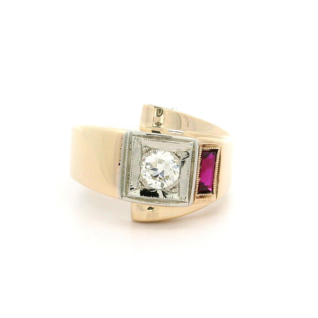 Vintage Retro 0.28ct Diamond Red Stone Gold Buckle Ring (1 of 6)